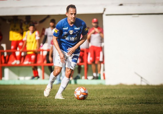 Rodriguinho estreia e Cruzeiro derrota o Villa Nova pelo Mineiro