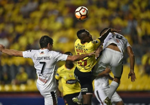 Barcelona só empata em casa pela estreia na Copa Sul-Americana