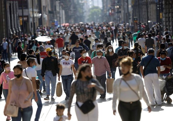 Mulheres são maioria em todas as regiões pela primeira vez