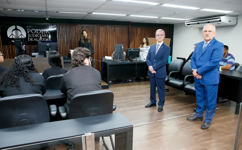 Bittencourt e Praxedes acompanham júris populares em Varas Criminais da Capital