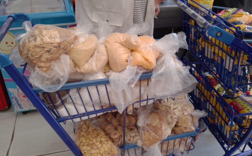 Vigilância Sanitária apreende 300 kg de produtos impróprios para consumo