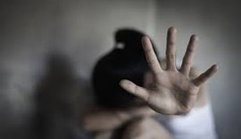 Mulher é agredida por companheiro em discussão por divórcio
