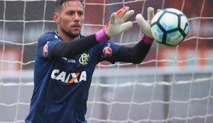 Diego Alves aparece no BID e expectativa por estreia no Flamengo cresce