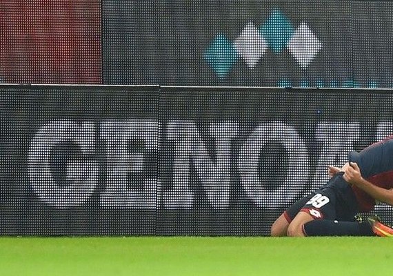 Milan é surpreendido pelo Genoa e perde chance de assumir liderança