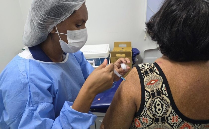 SMS alerta sobre baixa adesão à campanha contra Influenza
