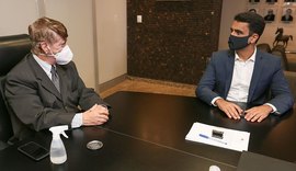 Prefeitura de Maceió quer apoio do TJ/AL para legalizar milhares de imóveis