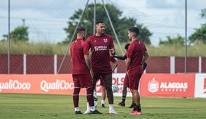 CRB tem desfalques para confronto de domingo com a Ponte Preta