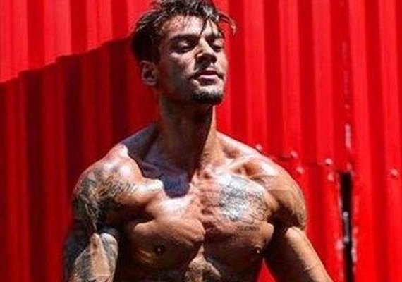 Irritado por receber críticas, sertanejo Lucas Lucco solta o verbo na internet