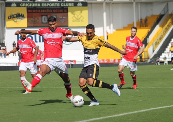 CRB perde por 3x0 para o Criciúma em Santa Catarina e segue na lanterna da Série B