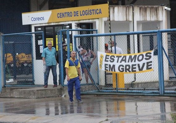 Correios reduz prazos de serviços de encomendas em 21 Estados