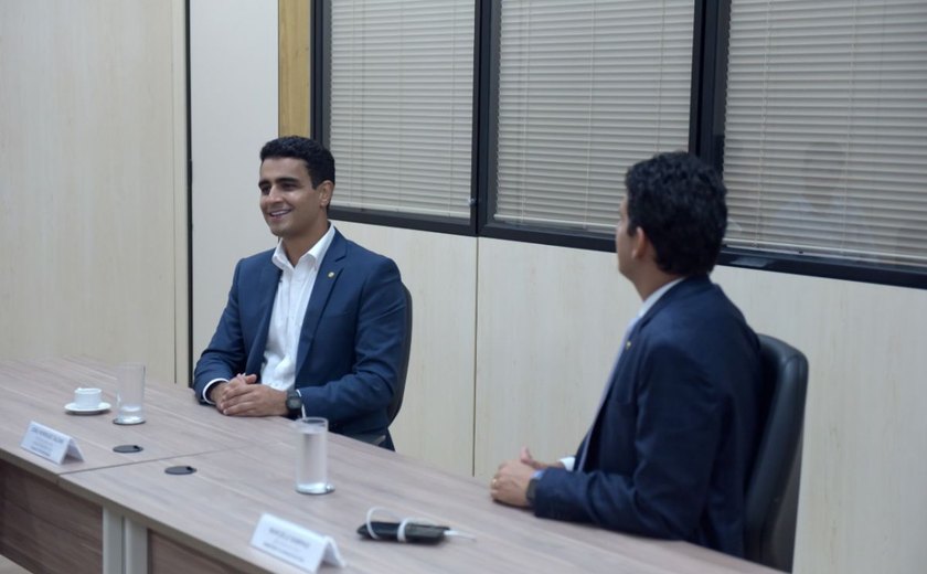 JHC se reúne com secretário-executivo do Ministério da Infraestrutura