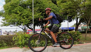 No Dia Mundial da Bicicleta, ciclistas destacam escassez de ciclovias em Maceió