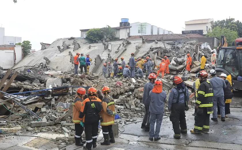 Chuvas deixam ao menos oito mortos na Grande São Paulo