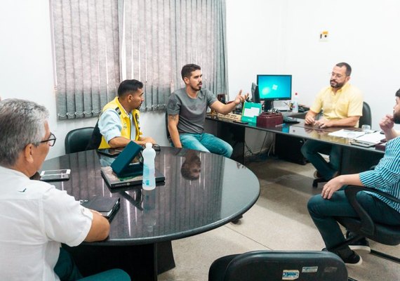 SMTT define plano especial de transporte para jogo entre CSA e Grêmio