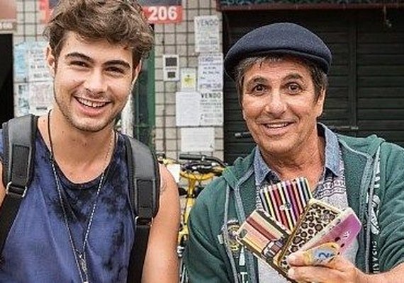 'Rock Story': Léo arma reencontro dos pais e Néia beija ex-amante