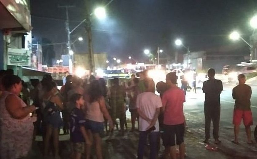 Família de menina raptada e estuprada realiza protesto cobrando celeridade nas investigações