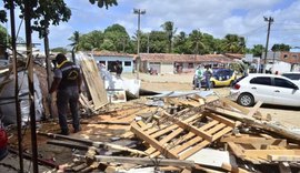 Convívio Social recebe denúncia e derruba construções irregulares no Rui Palmeira
