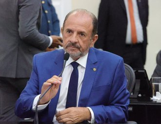 Deputado repudia acusação genérica sobre esconderijo de suspeito de estupro