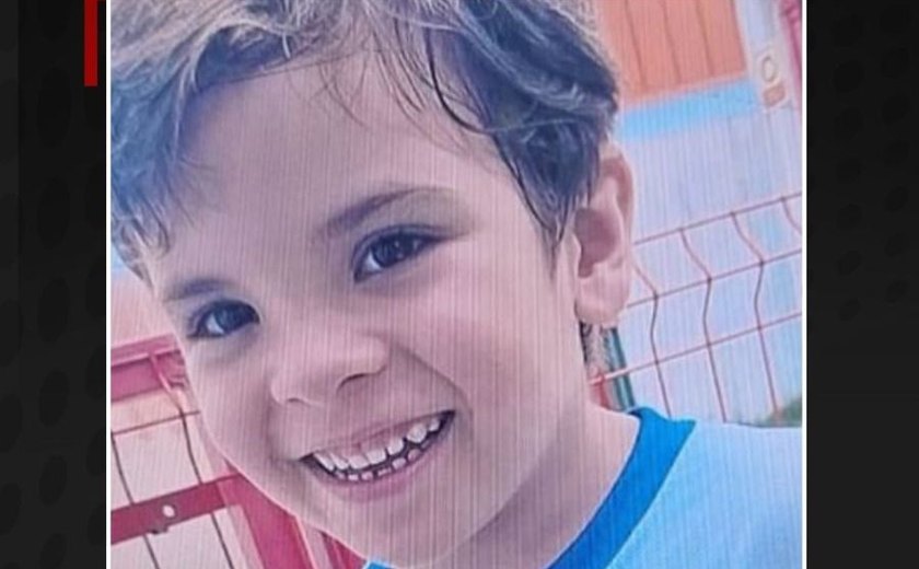 Menino autista de 5 anos é encontrado morto no Benedito Bentes após desaparecer de casa