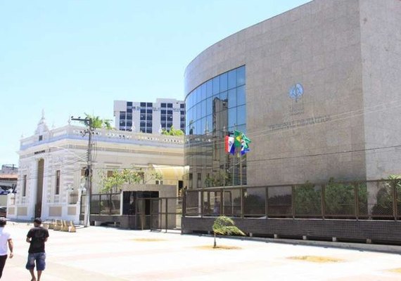 Tribunal de Justiça de Alagoas mantém prefeito e vice-prefeito no comando de Rio Largo