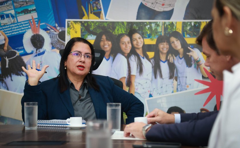 Secretária de Educação explica como funciona a Progressão Parcial e tira dúvidas sobre a medida