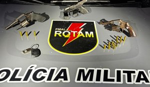 Três armas são apreendidas pela Rotam dentro de veículo na Ponta Grossa