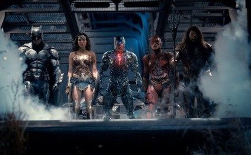Surge 1ª imagem de 'Liga da Justiça' com os heróis reunidos