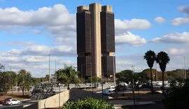 Inflação de 2025 ficará abaixo do teto da meta, em 4,46%