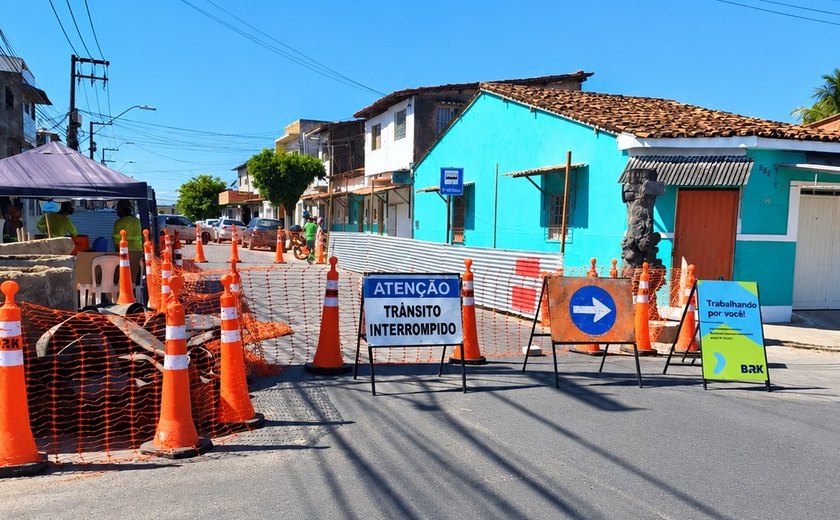 BRK realiza nova etapa de obra emergencial na rua Cabo Reis