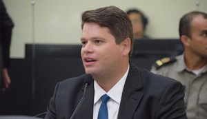 Davi Filho deixa gestão JHC e pode ser candidato à Prefeitura de Maceió