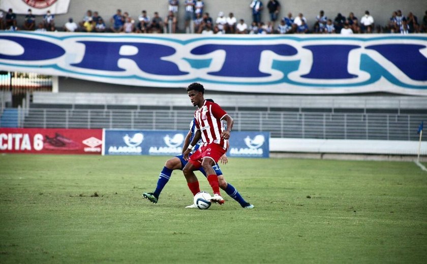 CSA  vence no Náutico no estádio Rei Pelé