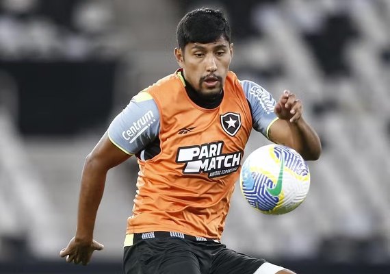 Botafogo empresta zagueiro paraguaio Luis Segovia para o CRB