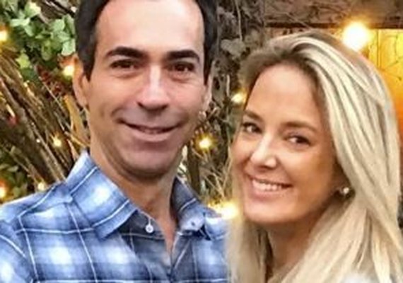 Cesar Tralli e Ticiane Pinheiro anunciam noivado e casal vibra na web: 'Te amo'