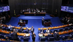 Davi Alcolumbre trava tramitação da PEC do fim da escala 6x1 no Senado