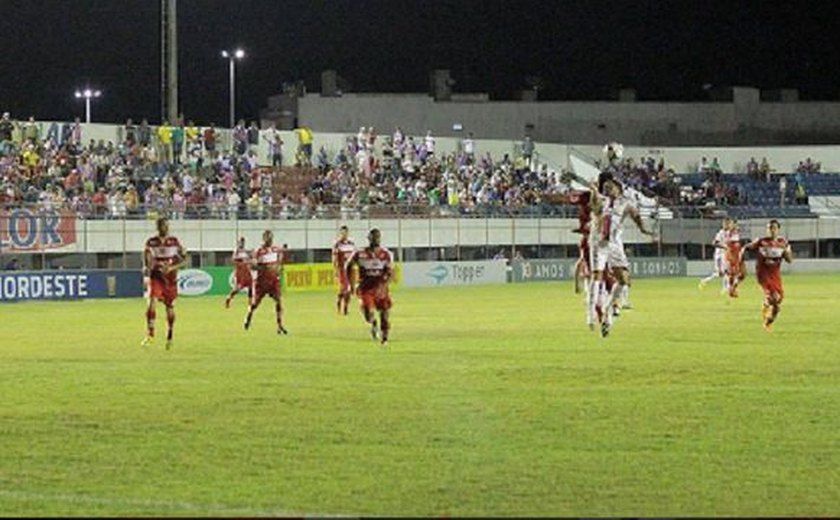 CRB empata em 0 a 0 com o Itabaiana na primeira rodada da Copa do Nordeste