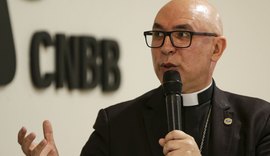 CNBB defende democracia e alerta para 'graves retrocessos' no Brasil