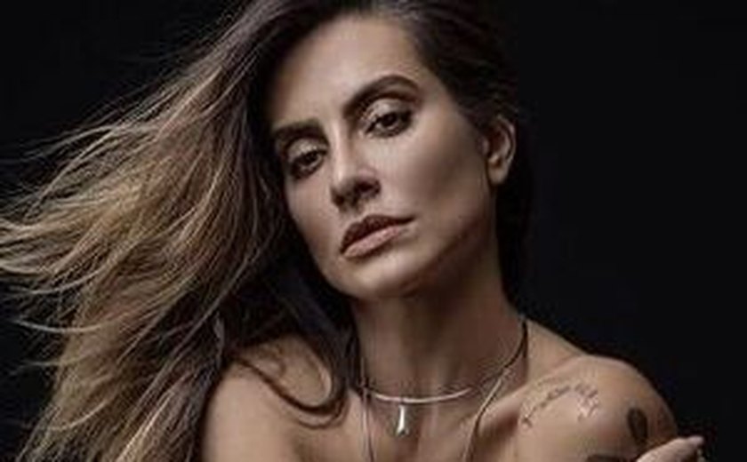 Cleo Pires posa de topless e recebe elogios dos fãs: 'Como pode tanta beleza?'