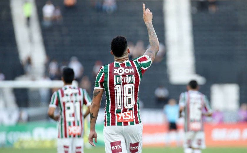 Flu vence e estraga estreia de Levir Culpi no Atlético-MG