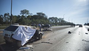 Acidentes em rodovias federais durante o feriado causaram 72 mortes