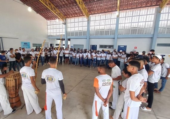 Dança, arte, movimento, reconhecimento e legado marcaram dia de atividades voltadas a capoeira em Taquarana