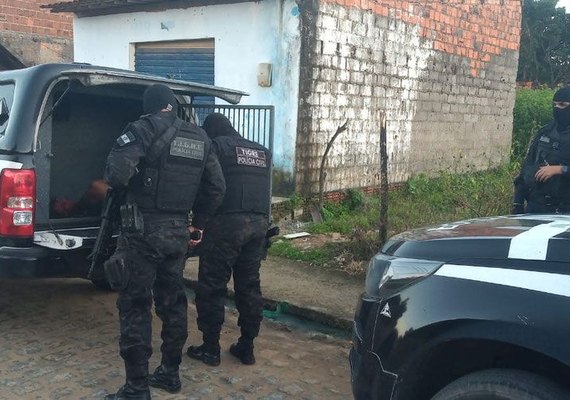 Operação prende integrantes de organizações criminosas em Maceió, Rio Largo e Murici