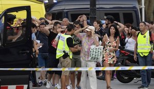 Cristiano Ronaldo e clubes se solidarizam com vítimas de atentado em Barcelona