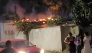 Vítima de incêndio em residência tem queimaduras de terceiro grau