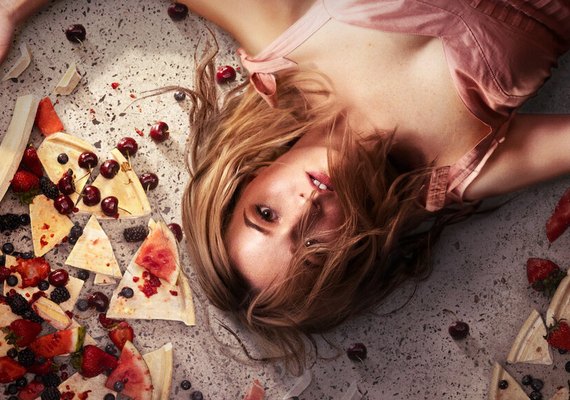 Realidade e ficção! Conheça a história real de Belle Gibson na minissérie 'Vinagre de Maçã'