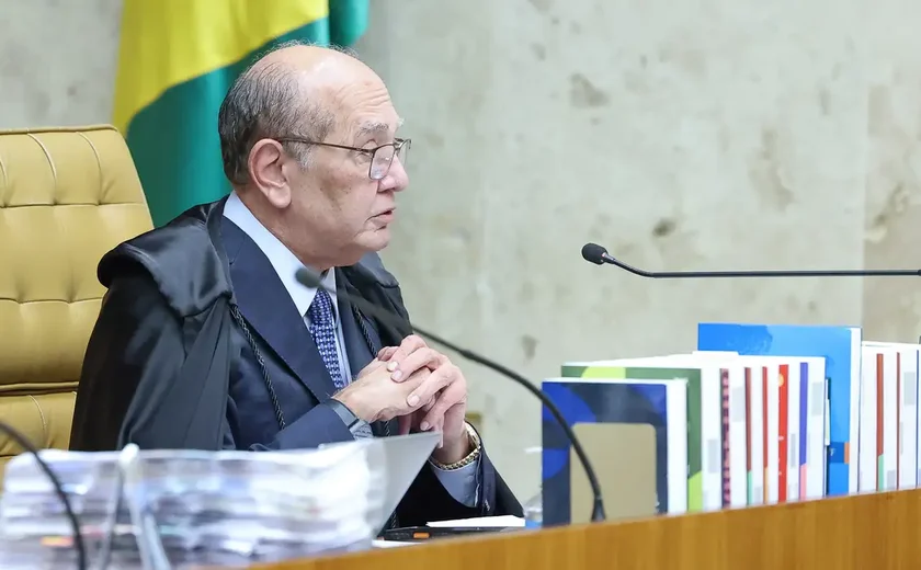 Gilmar Mendes critica vazamento seletivo de investigações no STF