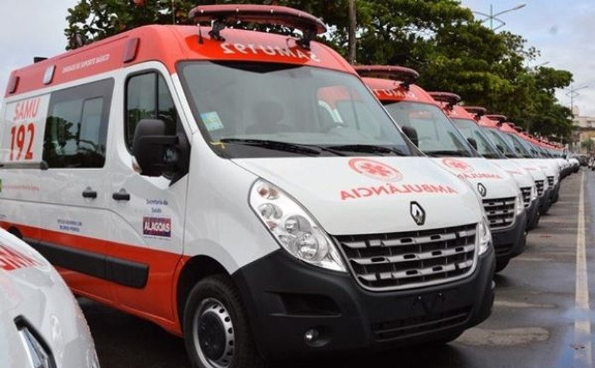 Governo entrega nova ambulância para a Base Samu de União dos Palmares