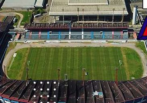 Selaj promove reinauguração dos alojamentos do Rei Pelé