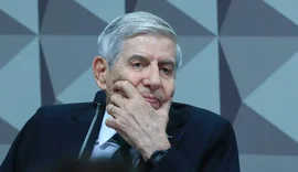 Moraes pede comprovação do histórico clínico de Augusto Heleno