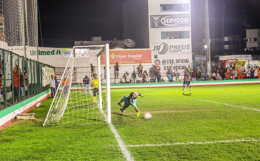 Cruzeiro de Arapiraca vence CSE nos pênaltis e vai decidir Copa Alagoas contra o Aliança