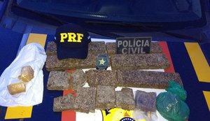 Polícia detém mulher que transportava drogas para Palmeira dos Índios